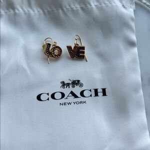 Coach pouch LOVE Earrings